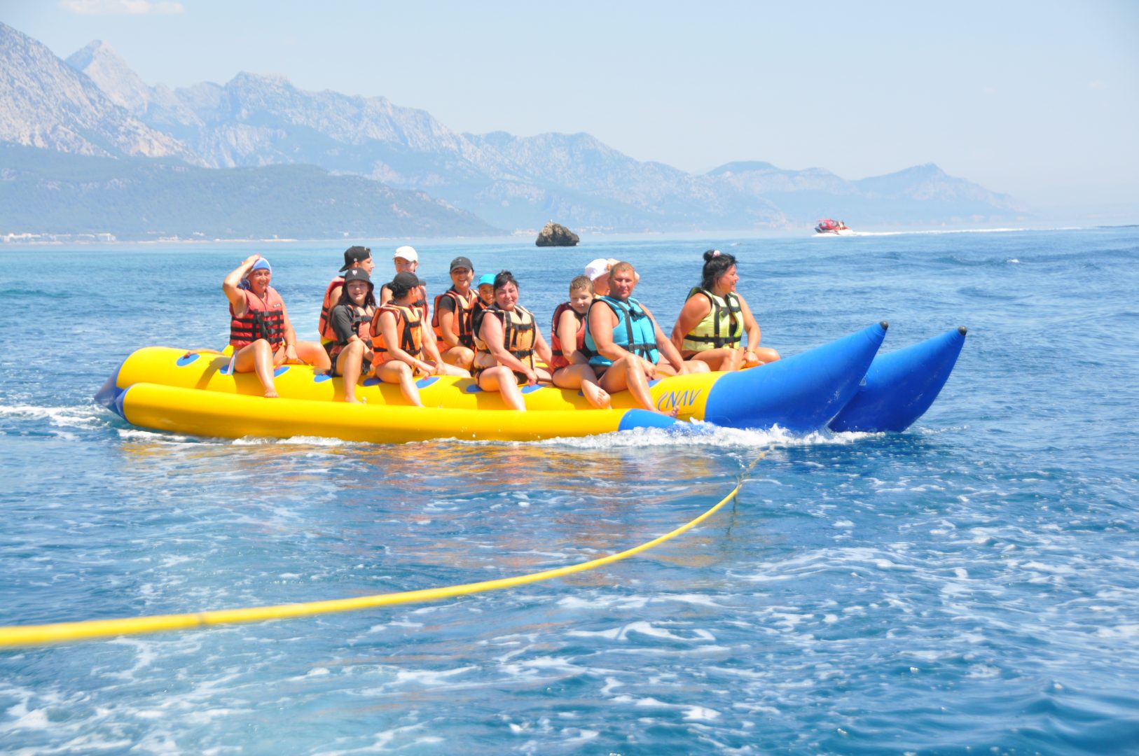 Kemer Tekne Turu &amp; Mavi Mağara: Akdeniz'in Saklı Koylarında Tam Gün